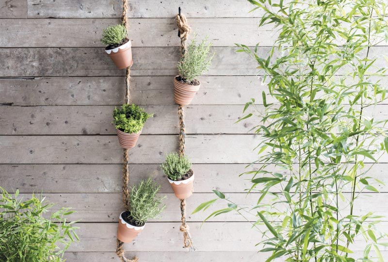 DIY Hanger met potjes