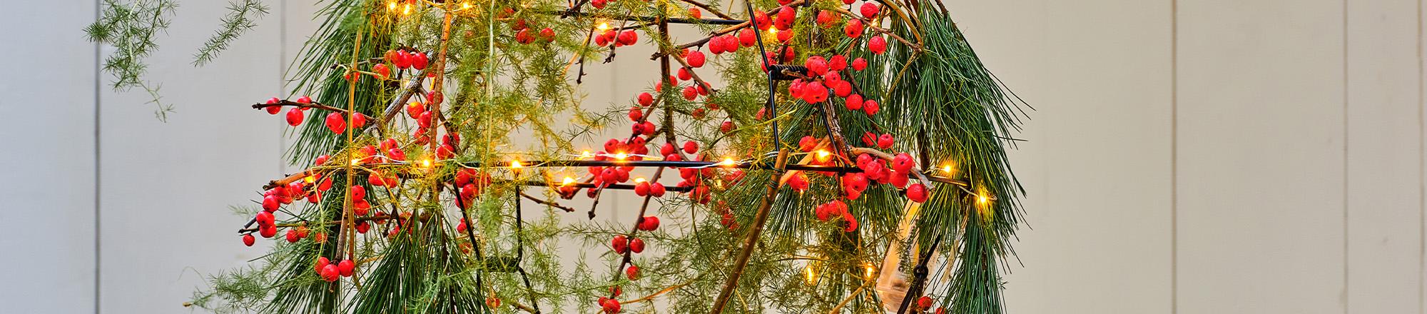 DIY: winterhanger met Ilex takken